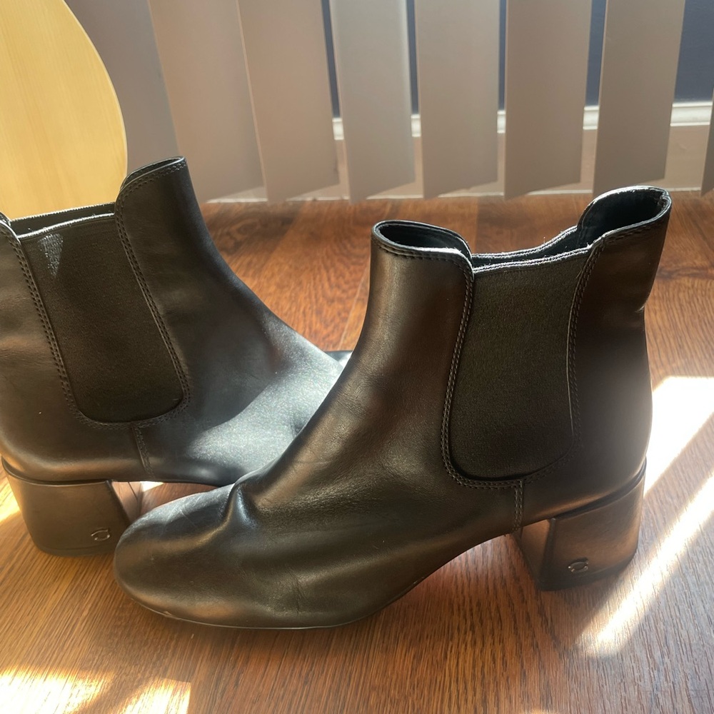 Coach Chelsea  leather Booties size 8